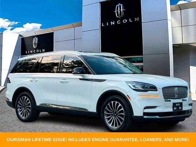 2023 Lincoln Aviator Standard — photo 1 of 26