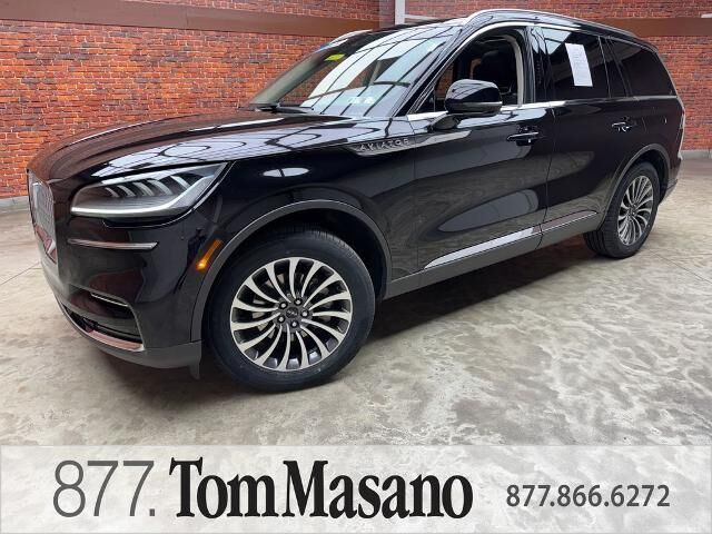 2024 Lincoln Aviator Premiere