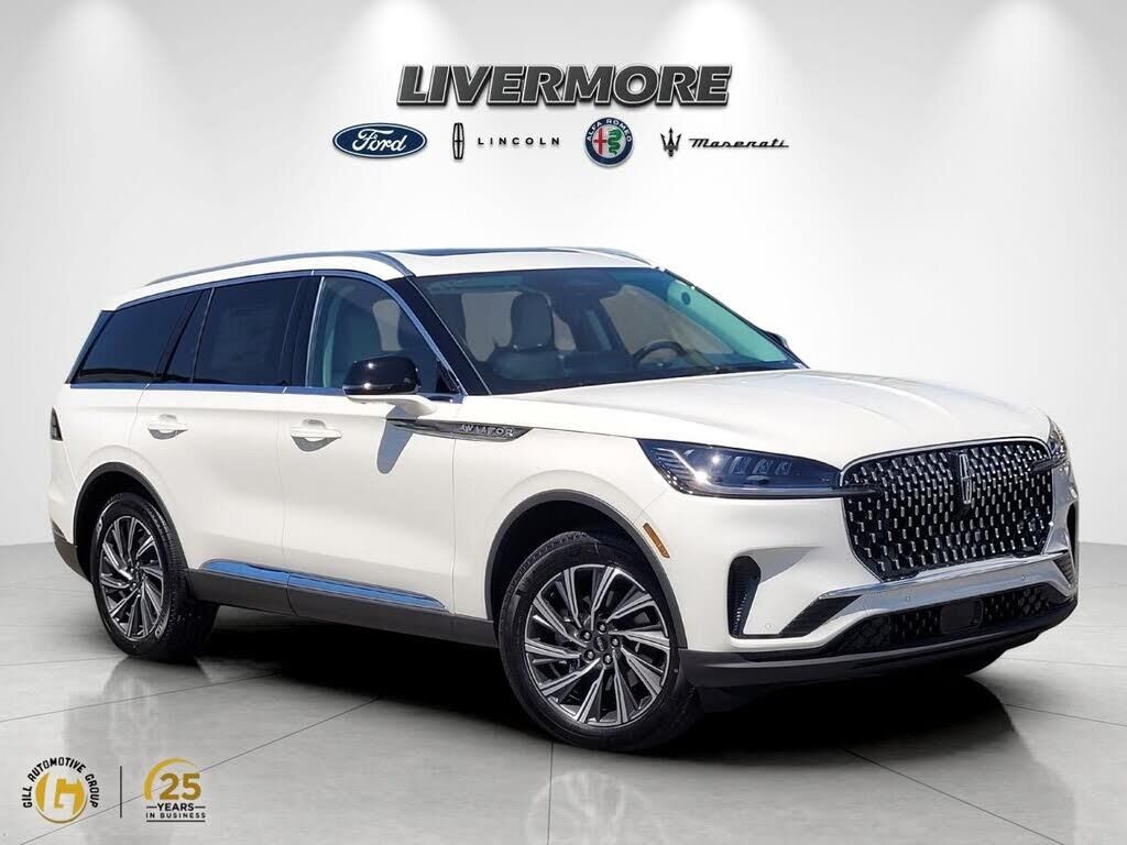 2026 Lincoln Aviator Premiere — photo 1 of 1