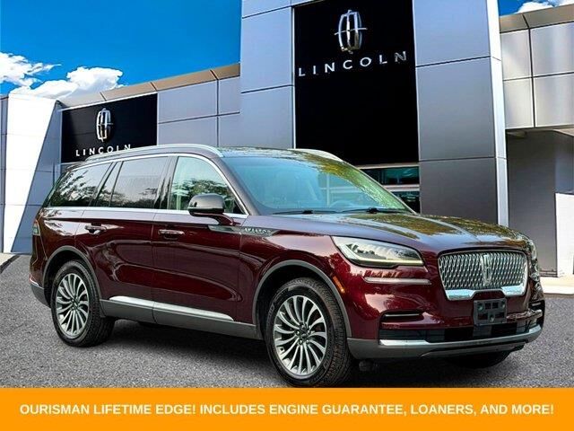 2022 Lincoln Aviator Standard — photo 1 of 13