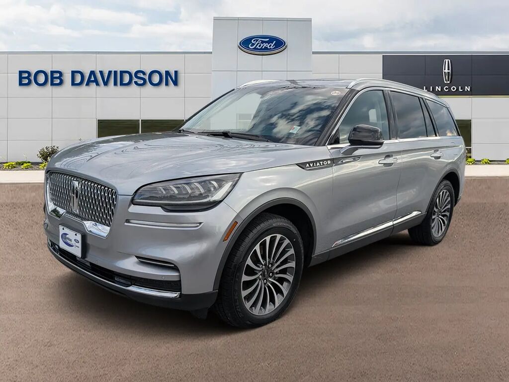 2024 Lincoln Aviator Premiere — photo 1 of 26