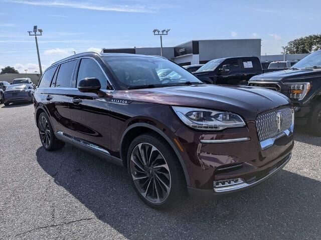 2021 Lincoln Aviator Reserve — photo 1 of 26