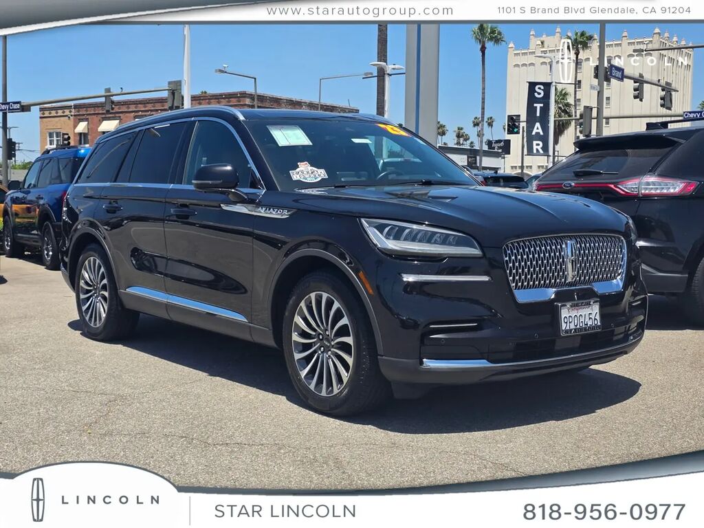 2023 Lincoln Aviator Reserve — photo 1 of 13