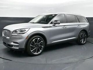 2023 Lincoln Aviator Reserve — photo 1 of 12