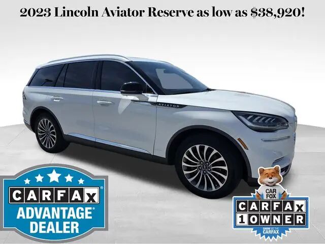 2023 Lincoln Aviator Reserve — photo 1 of 14