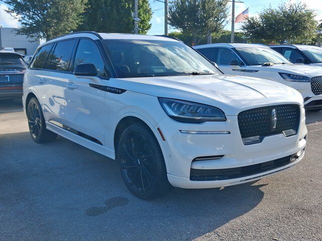 2023 Lincoln Aviator Reserve
