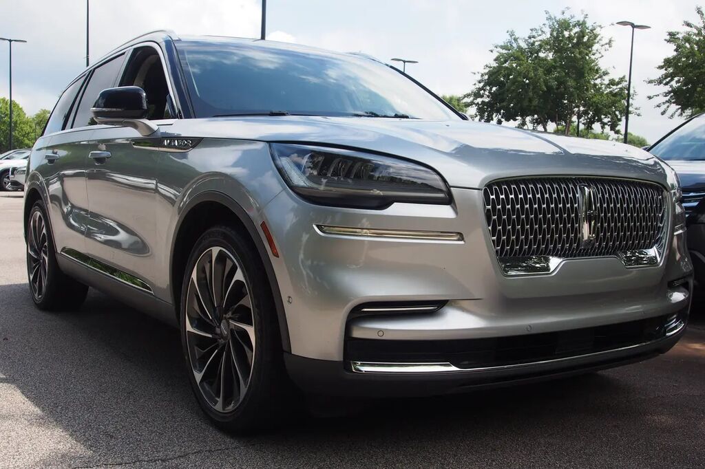 2024 Lincoln Aviator Reserve — photo 1 of 13