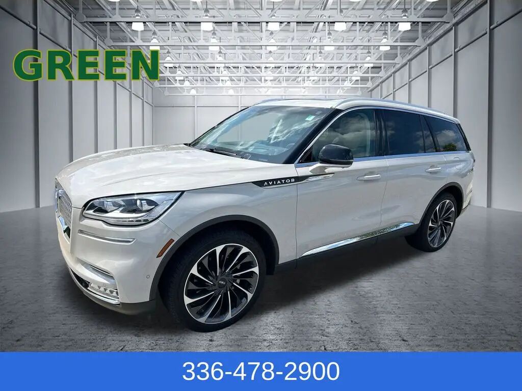2023 Lincoln Aviator Reserve — photo 1 of 52