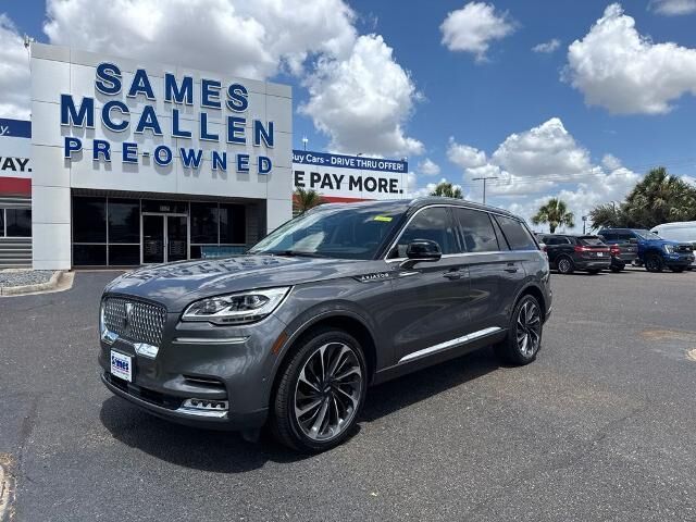 2023 Lincoln Aviator Reserve — photo 1 of 26