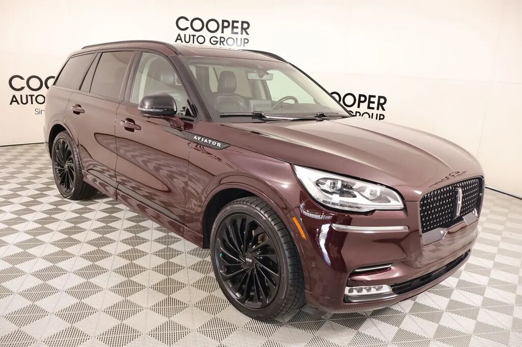 2023 Lincoln Aviator Reserve — photo 1 of 13