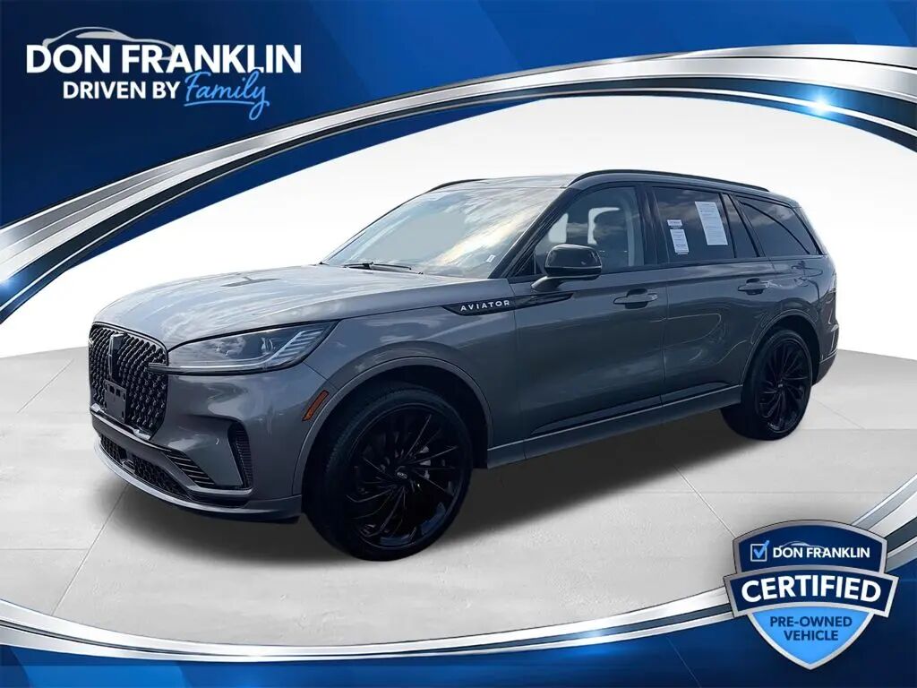 2025 Lincoln Aviator Reserve — photo 1 of 13