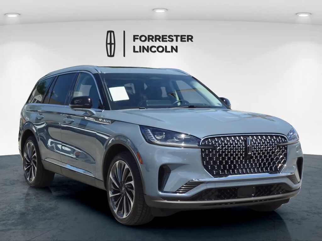2025 Lincoln Aviator Reserve — photo 1 of 13