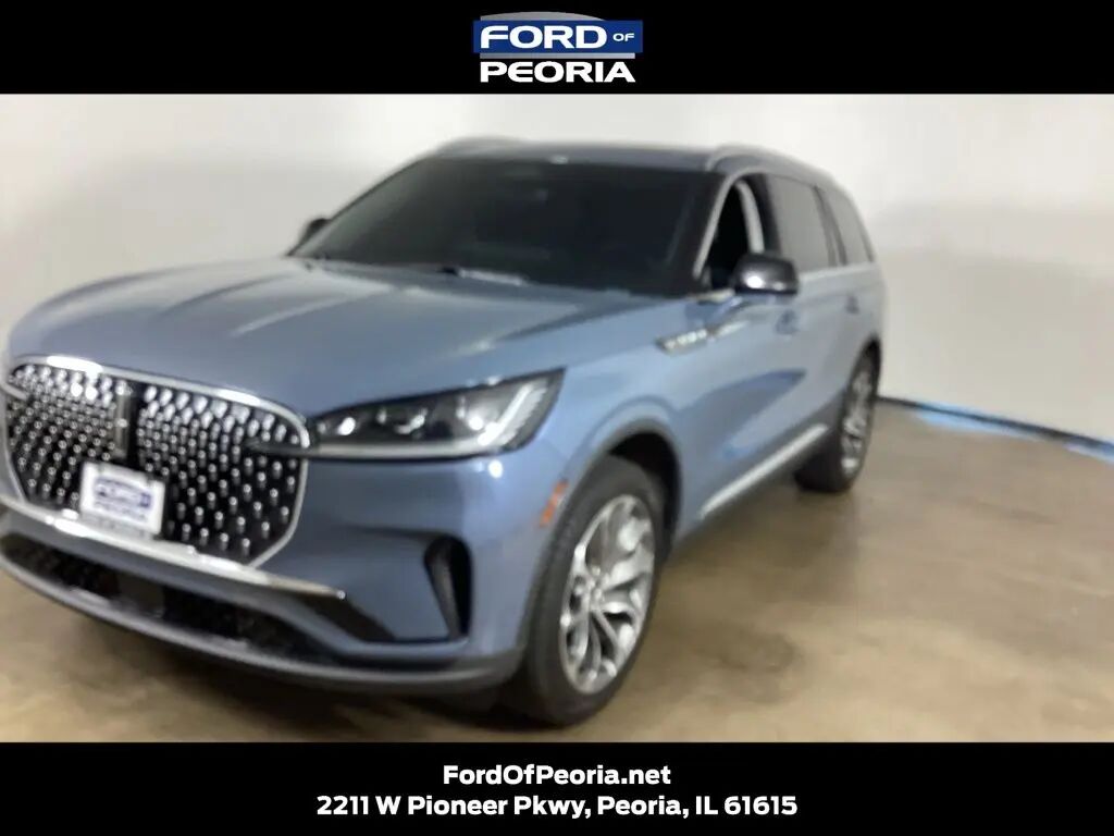 2025 Lincoln Aviator Reserve — photo 1 of 13