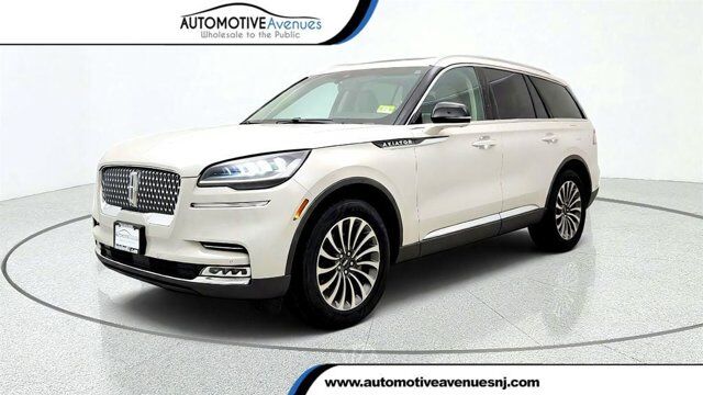 2021 Lincoln Aviator Reserve — photo 1 of 2