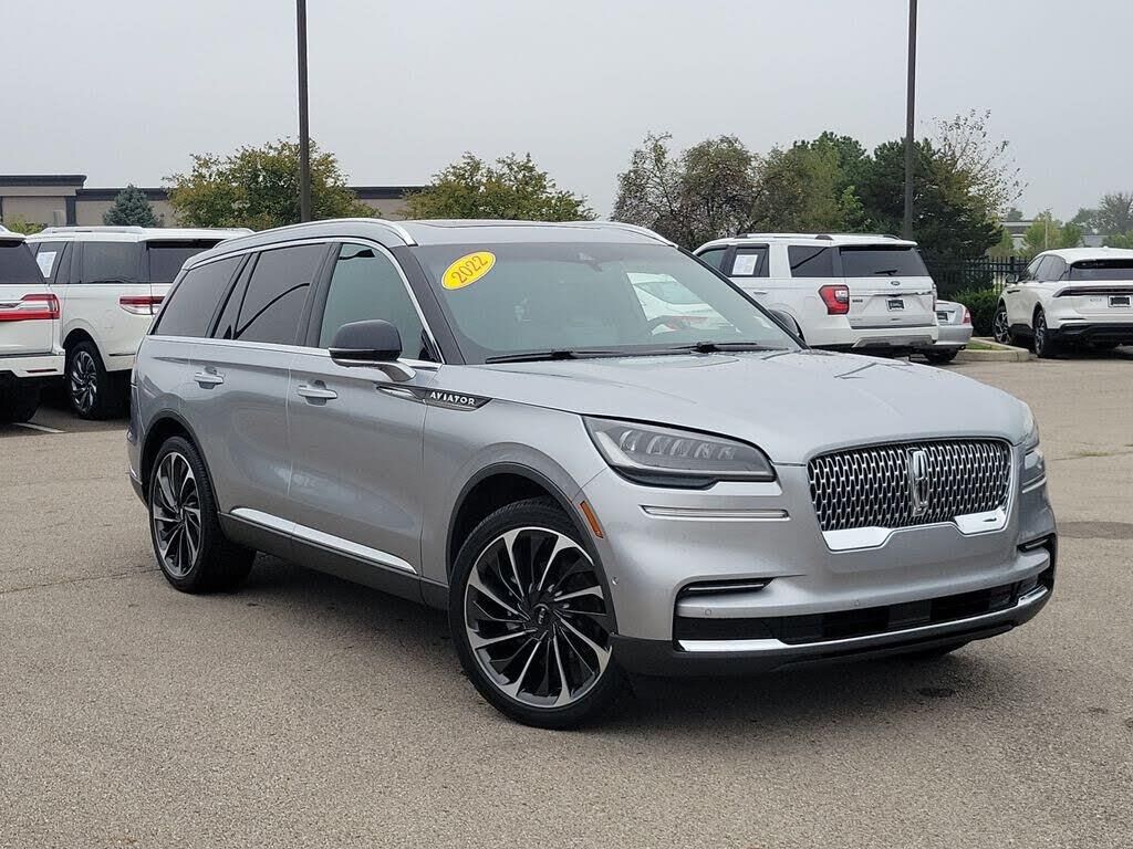 2022 Lincoln Aviator Reserve — photo 1 of 1