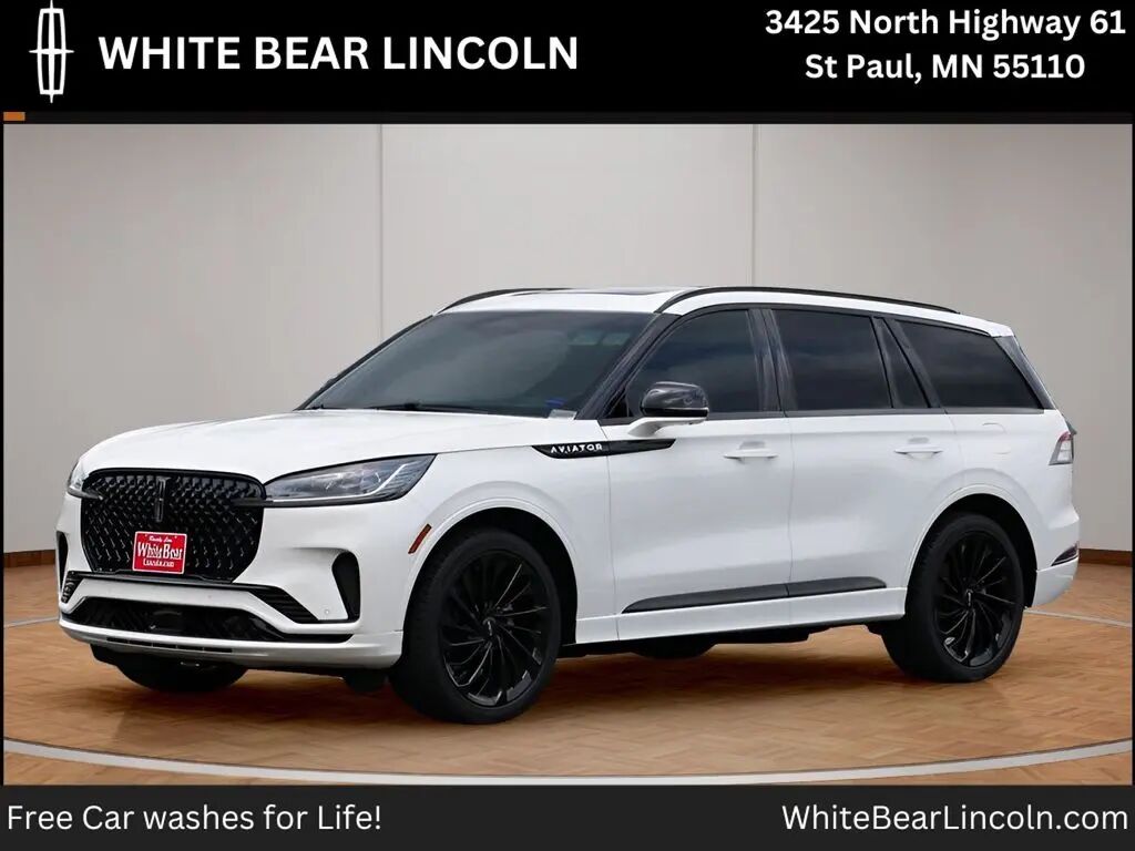 2025 Lincoln Aviator Reserve — photo 1 of 26