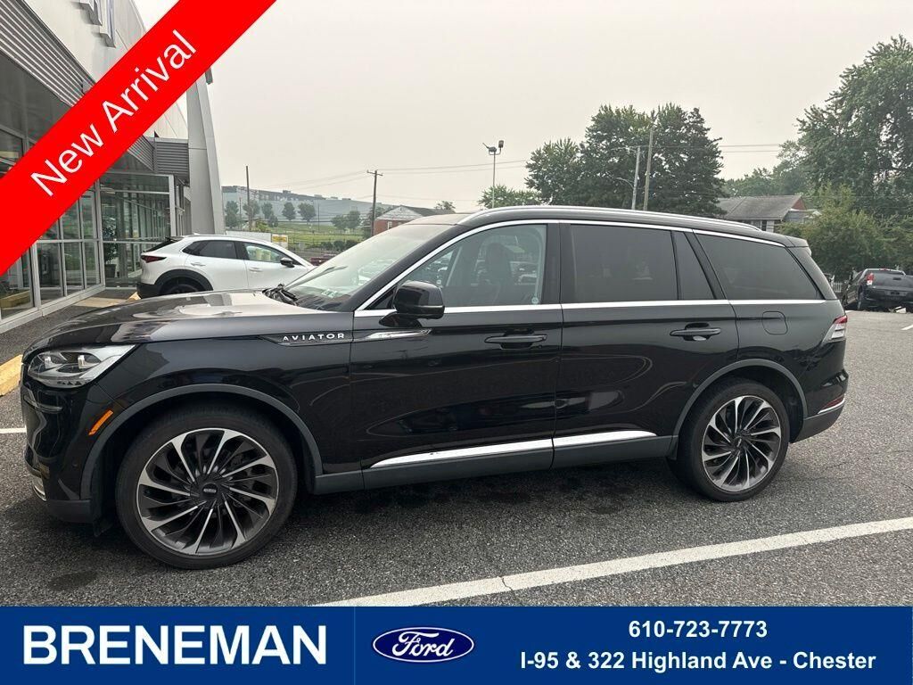 2020 Lincoln Aviator Reserve — photo 1 of 4