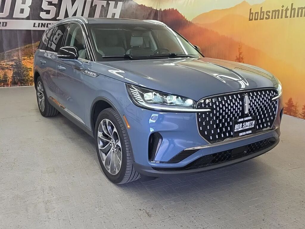 2025 Lincoln Aviator Reserve — photo 1 of 1