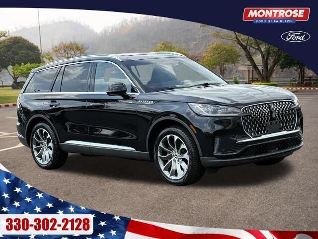 2025 Lincoln Aviator Reserve — photo 1 of 26