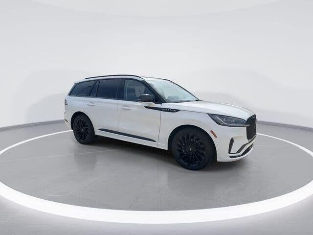 2026 Lincoln Aviator Reserve — photo 1 of 2