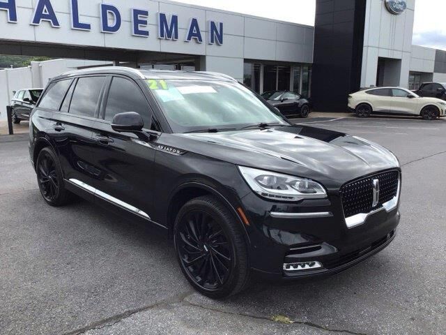 2021 Lincoln Aviator Reserve — photo 1 of 13