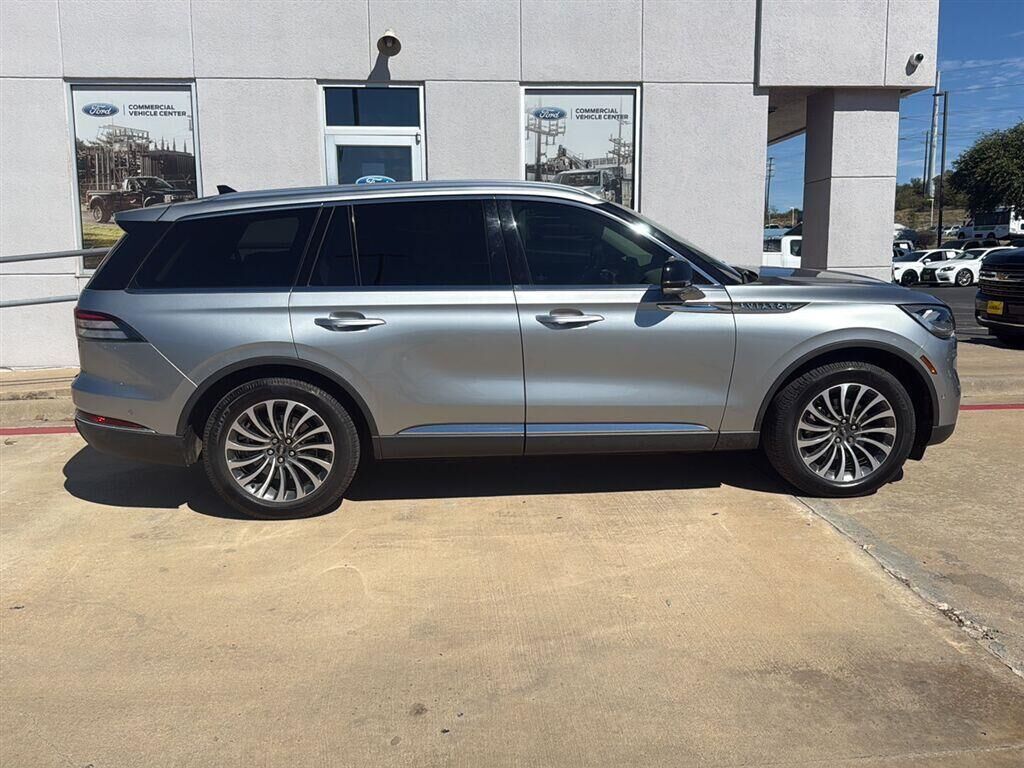 2024 Lincoln Aviator Reserve — photo 1 of 1