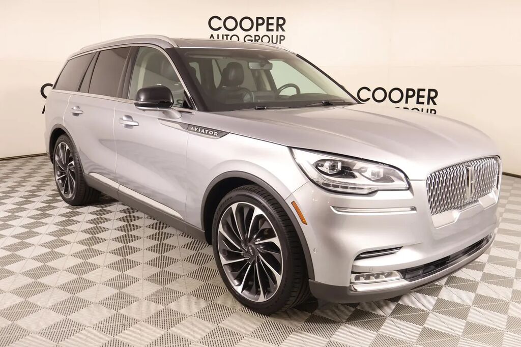 2021 Lincoln Aviator Reserve — photo 1 of 13