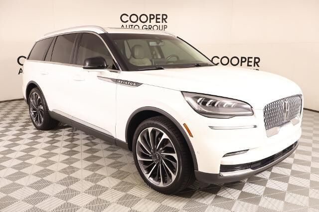 2022 Lincoln Aviator Reserve