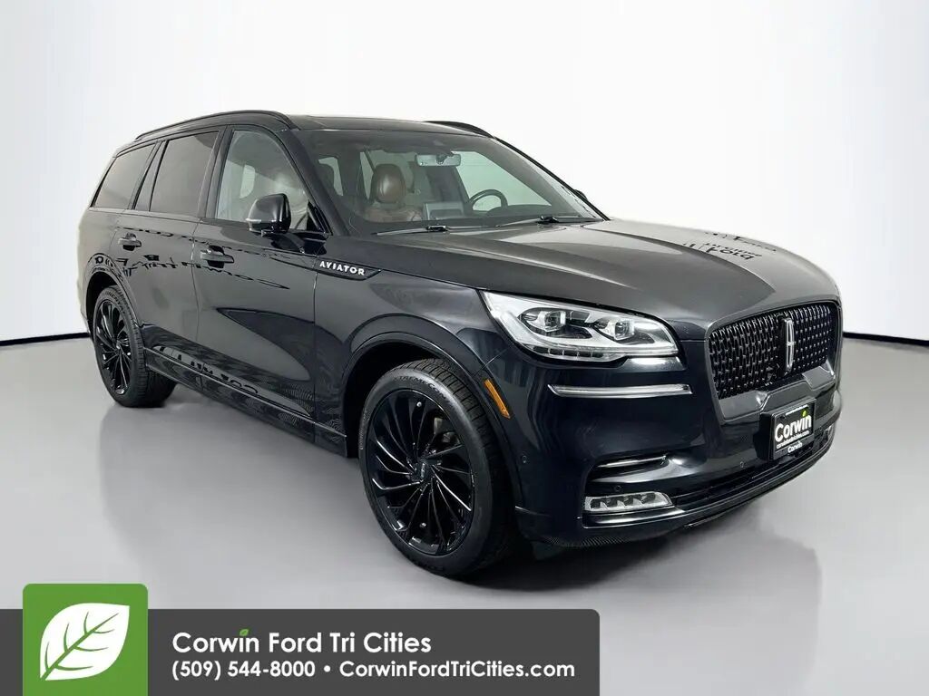 2023 Lincoln Aviator Reserve — photo 1 of 27