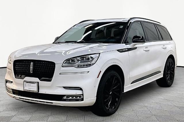 2024 Lincoln Aviator Reserve — photo 1 of 13