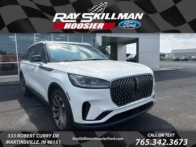 2025 Lincoln Aviator Reserve — photo 1 of 25