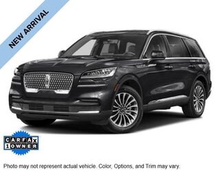 2023 Lincoln Aviator Reserve — photo 1 of 3