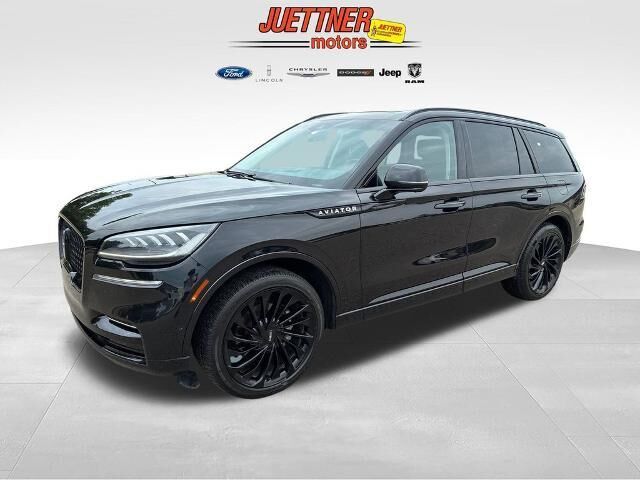 2024 Lincoln Aviator Reserve — photo 1 of 26