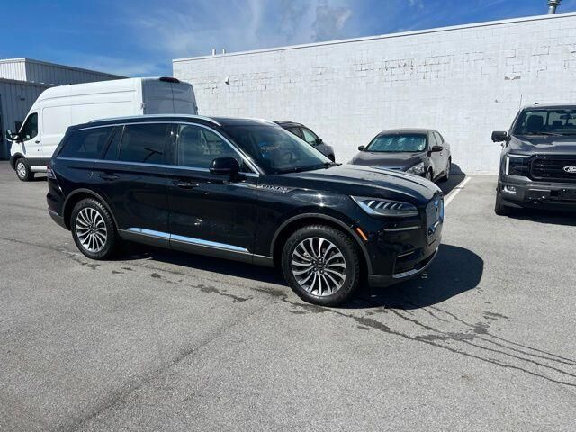 2024 Lincoln Aviator Reserve — photo 1 of 39