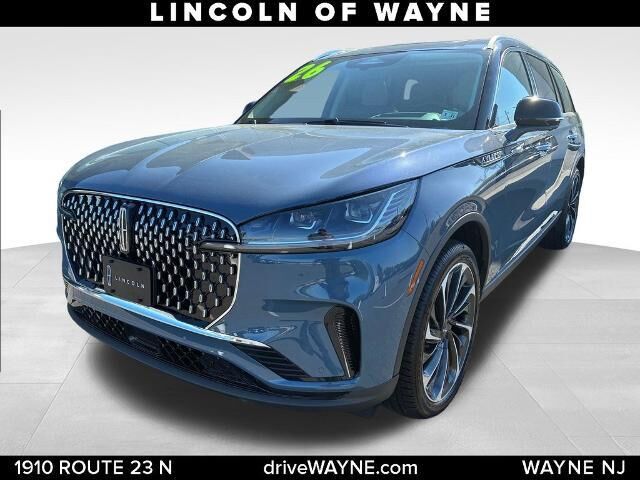 2026 Lincoln Aviator Reserve — photo 1 of 14