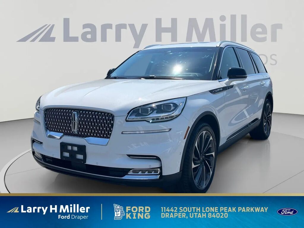 2021 Lincoln Aviator Reserve — photo 1 of 39