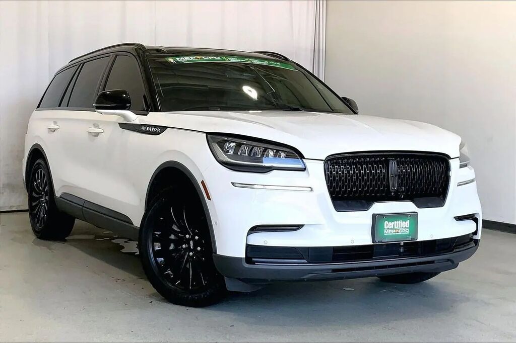2022 Lincoln Aviator Reserve — photo 1 of 14