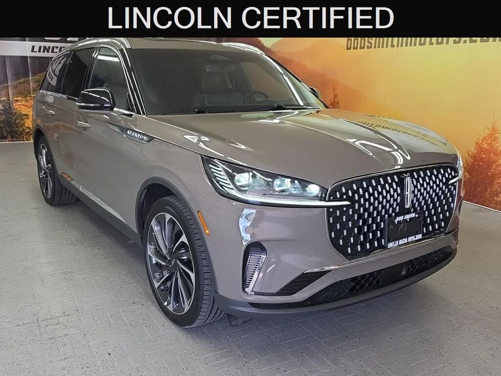 2025 Lincoln Aviator Reserve — photo 1 of 13