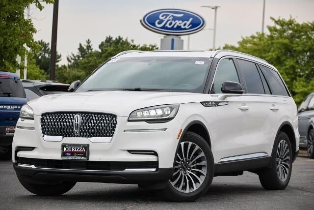 2022 Lincoln Aviator Reserve — photo 1 of 26