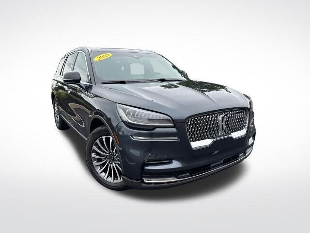 2023 Lincoln Aviator Reserve — photo 1 of 24
