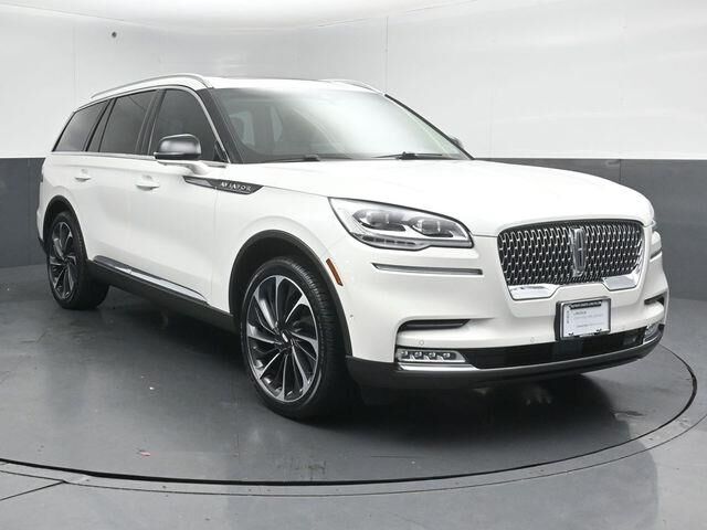 2024 Lincoln Aviator Reserve — photo 1 of 17