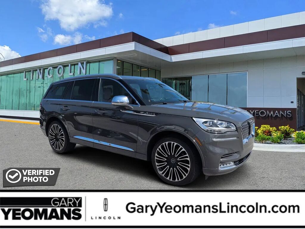 2022 Lincoln Aviator Black Label — photo 1 of 105