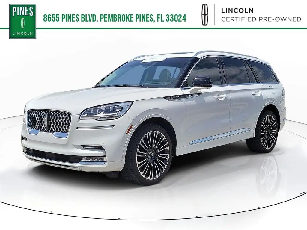 2023 Lincoln Aviator Black Label — photo 1 of 26