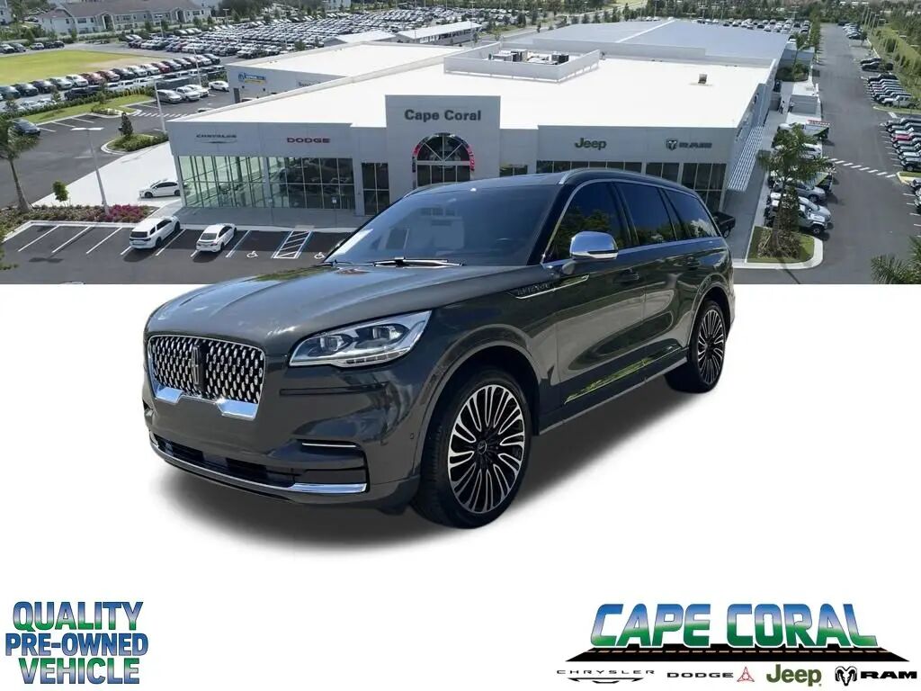 2022 Lincoln Aviator Black Label — photo 1 of 13