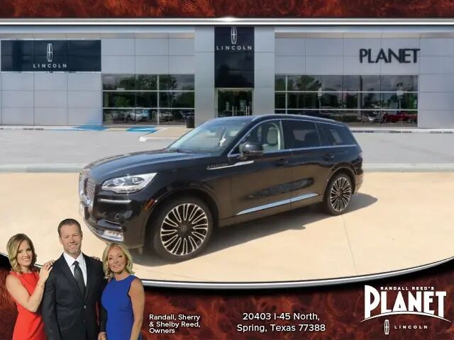 2023 Lincoln Aviator Black Label — photo 1 of 26