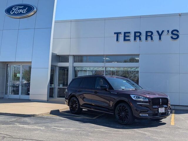 2024 Lincoln Aviator Black Label — photo 1 of 1