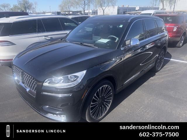 2022 Lincoln Aviator Black Label — photo 1 of 15