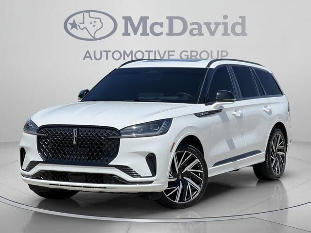 2025 Lincoln Aviator Black Label — photo 1 of 13