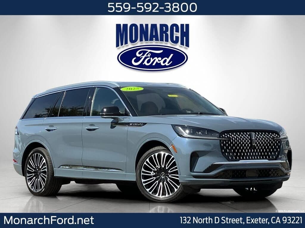 2025 Lincoln Aviator Black Label — photo 1 of 1