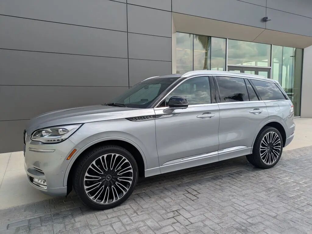 2024 Lincoln Aviator Black Label — photo 1 of 13